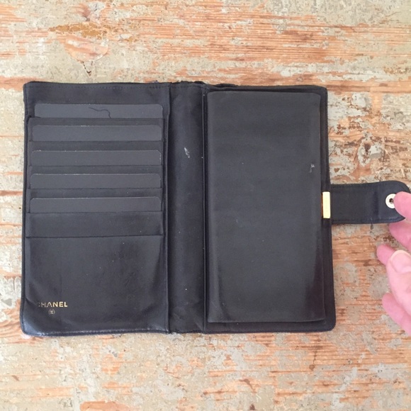 Authentic Chanel Black Lambskin Wallet - Picture 4 of 8